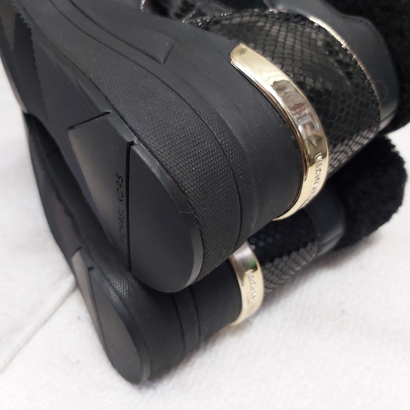 Michael Kors black leather suede wedge high top sneakers lace up gold trim - Picture 8 of 11